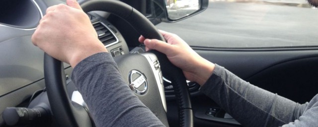 新手第一次租车的注意事项(租车应注意事项)