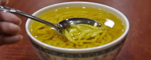 槐花粉的做法步骤(槐花粉怎么做好吃呢)