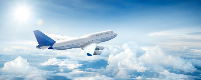 坐飞机带哪些东西呢(坐飞机能带什么东西)