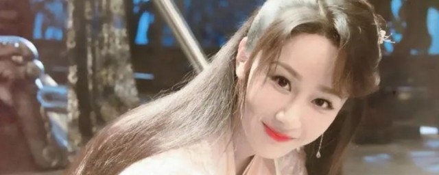 沉香如屑简单介绍(沉香如屑主要讲什么)