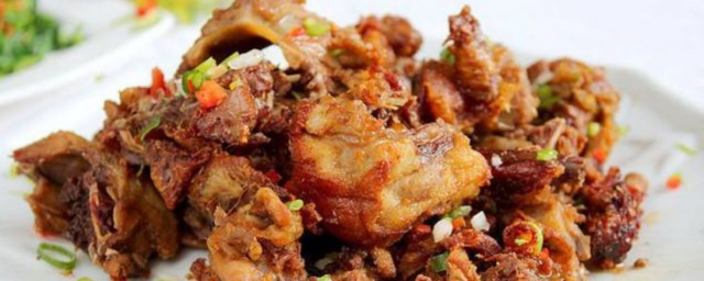 怎么做椒盐鸭架(椒盐鸭架的做法 最正宗的做法)