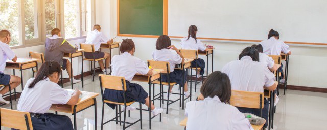 关于祝福高考的说说有哪些(关于高考的祝福短句)