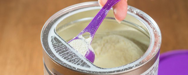 选择奶粉怎么看成分(怎样看出奶粉成分是好奶粉)