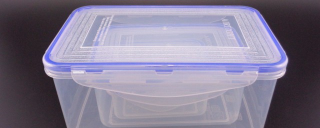 塑料加热后是不是有毒(塑料加热会产生有毒物质吗)