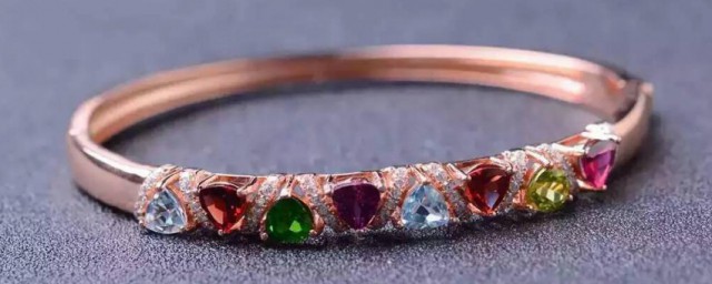 彩银会不会掉色(彩银掉色是正常的么)