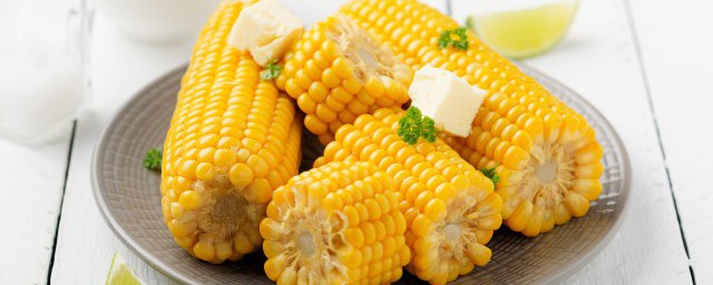 玉米的功效与作用(玉米的功效与作用及营养价值和禁忌)