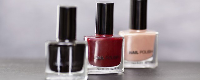 指甲油能不能带上火车(指甲油是不是不能带上火车)