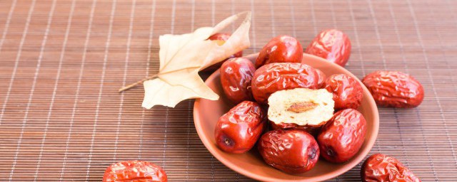 红枣是不是发物(红枣是发物吗?哪些是发物?)