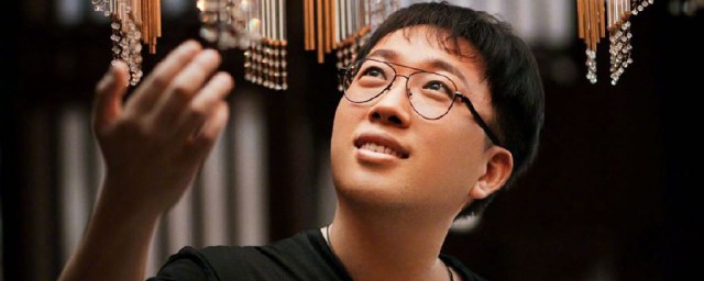 于正早年经历(于正的年纪)