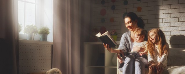 跷跷板是什么成语呢(跷跷板猜一个成语是什么成语)