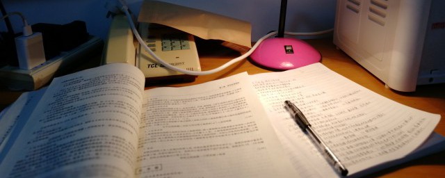 珍珠鸟写的是什么(珍珠鸟主要内容写了什么)