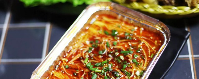 烤箱锡纸金针菇的做法介绍(烤箱如何做锡纸金针菇)