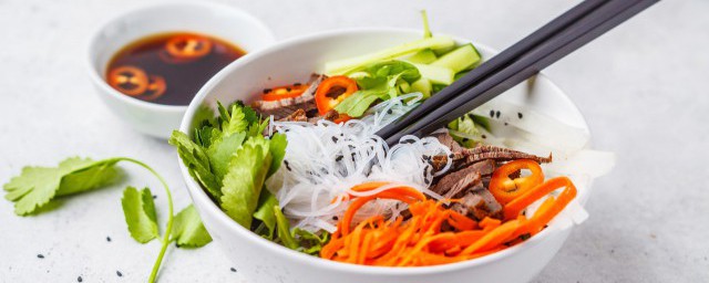 米线怎么做(米线怎么做的)