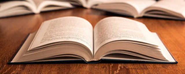 竹枝词这首诗的解释(竹枝词这首诗的诗意是什么)