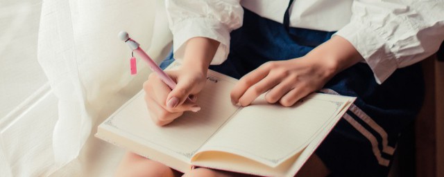 天方夜谭的意思简单介绍(天方夜谭天方夜谭的意思)