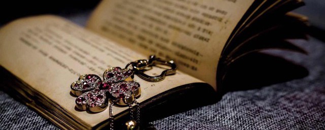 孤帆远影碧空尽唯见长江天际流原文(孤帆远影碧空尽唯见长江天际流出自)