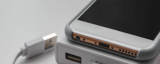 飞机可不可以带充电宝(飞机可不可以带充电宝?)