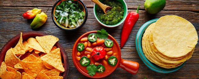 玉米面大饼子怎么做(老式玉米面大饼子怎么做)