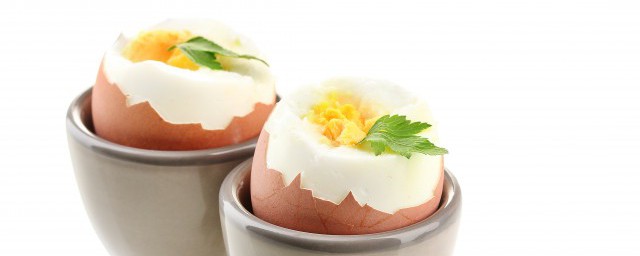 鸡蛋可以放进微波炉加热吗(鸡蛋能不能放微波炉加热)