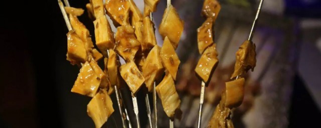 烧烤牛板筋如何腌(烧烤牛肉筋的腌制方法)