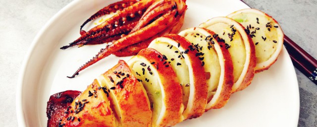 香辣鱿鱼烤土豆泥的做法简单介绍(烤土豆泥的做法大全)