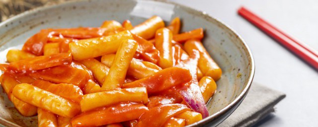 怎么炒年糕(怎么炒年糕不粘锅)