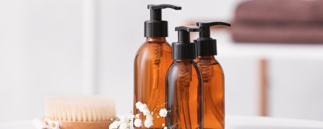 飞机上可不可以带洗发水(飞机上可不可以带洗发水?)