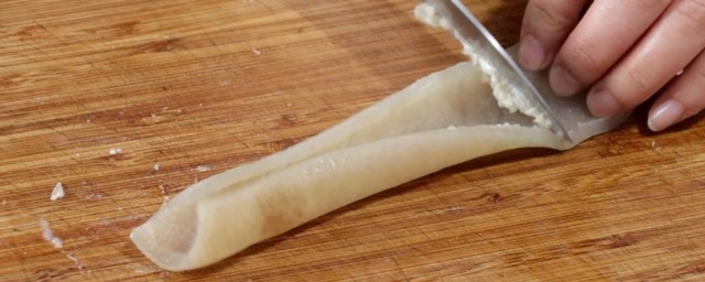 生的猪皮处理方法(猪皮怎么办)