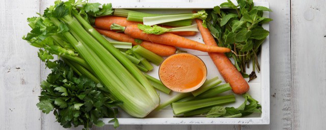 芹菜吃起来没筋怎么储存(芹菜怎么储存不烂)