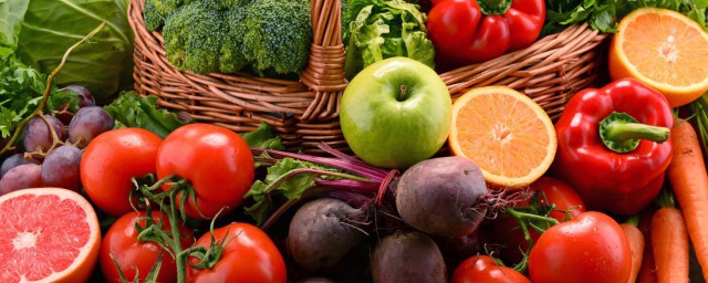 西红柿鸡蛋木耳拌面的做法(西红柿木耳鸡蛋面图片)