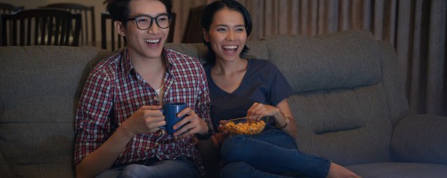 五十度灰意思是什么(五十度的灰是什么意思)