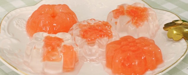 果冻怎么做(果冻怎么做简单又好吃不加白凉粉)