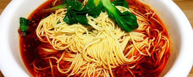 小面的制作方法和配方(如何做小面)