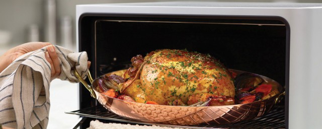 可以用电烤箱热饭菜吗(小型电烤箱可以加热饭菜吗)