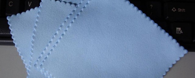 眼镜布能不能洗(眼镜布能不能用清水洗)