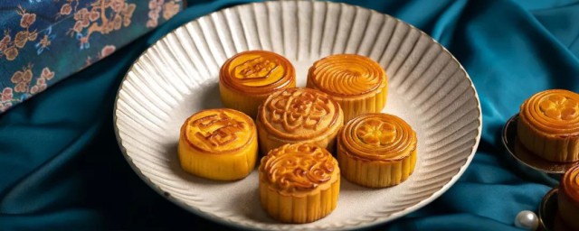 怎样做玫瑰芝士鲜肉月饼(鲜肉月饼教程)