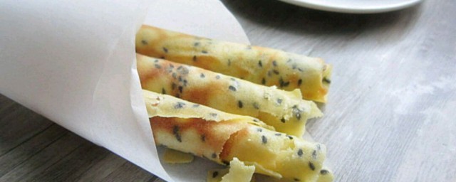 电饼铛手工蛋卷制作方法(电饼铛自制蛋酥卷)