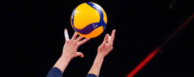排球自由人介绍(排球赛的自由人)