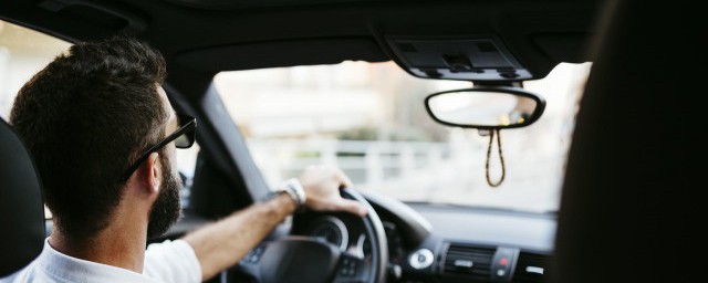 发动机爆震的解释(发动机爆震是什么)