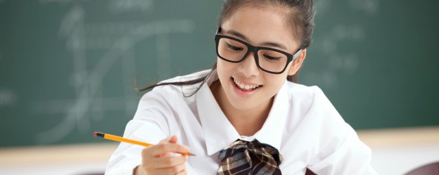 做出贡献与作出贡献有什么不同(作贡献与做贡献区别)