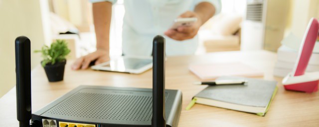 路由器双频的解释(路由器双频率什么意思)