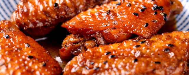 怎么做雪碧鸡翅(雪碧炸鸡翅的做法)