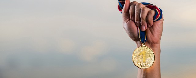 关于马术比赛项目介绍(马术比赛分为哪几项)