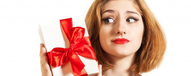 适合新婚礼物有哪些(送结婚礼物)