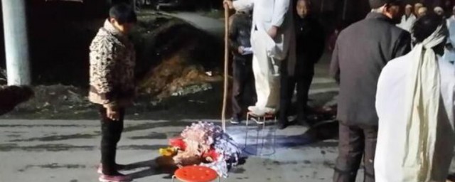 出殡前一天晚上做啥事(出殡前一晚做法事)