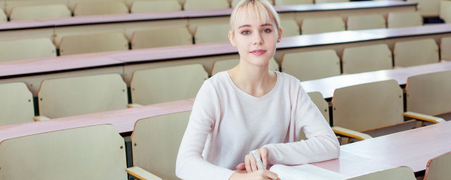 被称为数学之神的是谁(谁被称为中国数学之神)