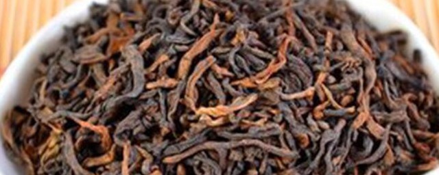 普洱生茶和熟茶的功效与作用是什么(普洱茶生茶和熟茶功效与作用)