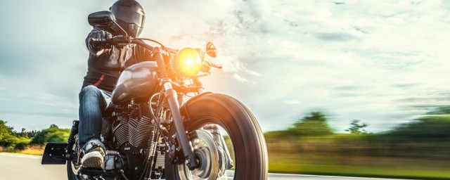 汽车加塞具体是什么意思(开车加塞啥意思)