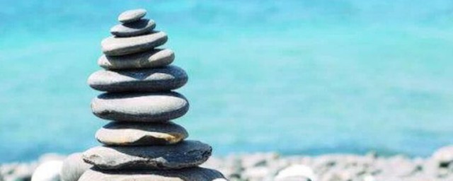 扔石子有哪些方法扔得远(怎样扔石头扔的最远)