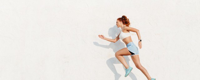 中考800米长跑技巧(初中800米长跑技巧)